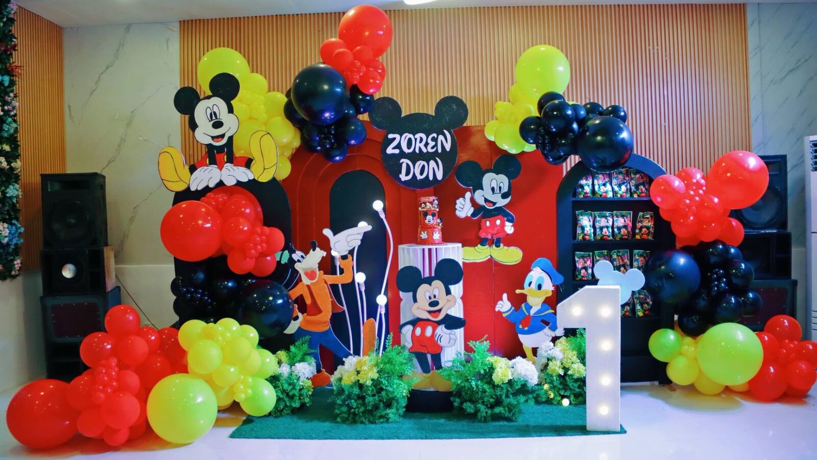 Function hall set up for a themed childrens party